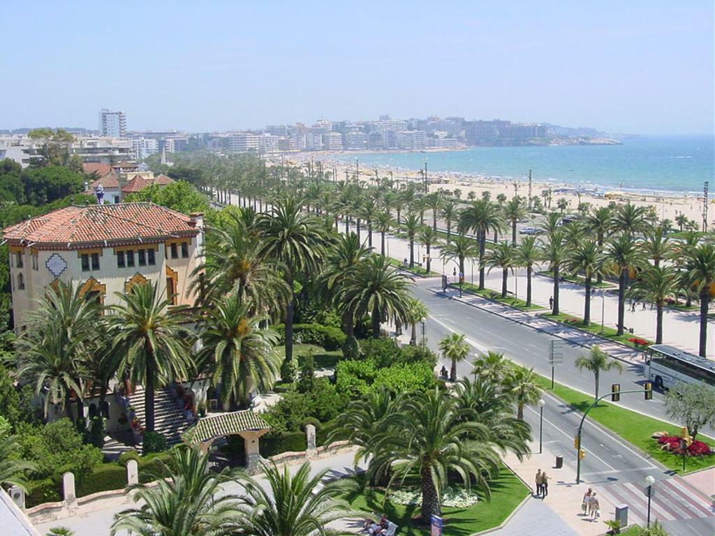 Apartamento Playa Llevant Mejor Zona Salou Ngoại thất bức ảnh